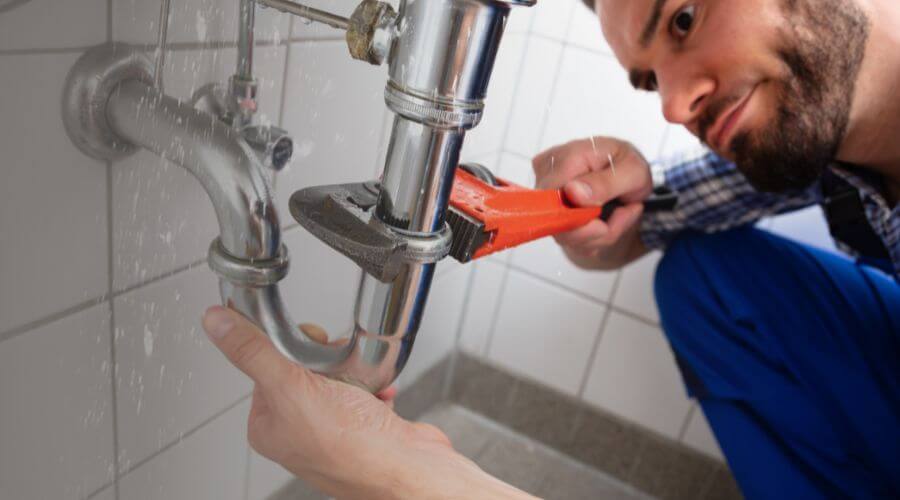 Professional sink repair in De Soto, IL